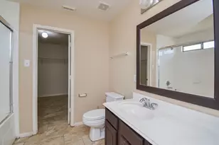 15426 Lynford Crest Dr, Houston, TX 77083 - Photo 23
