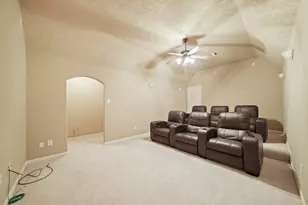 10015 Loch Courtney Ln, Houston, TX 77089 - Photo 27