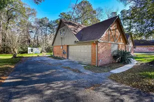 96 Panorama Dr, Conroe, TX 77304 - Photo 3