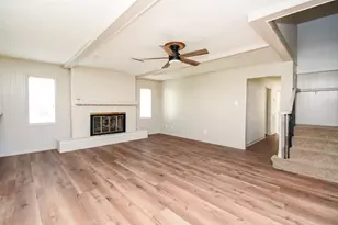 96 Panorama Dr, Conroe, TX 77304 - Photo 5