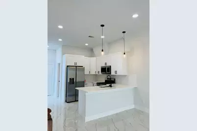 8131 Saint Louis Street, Houston, TX 77028 - Photo 9