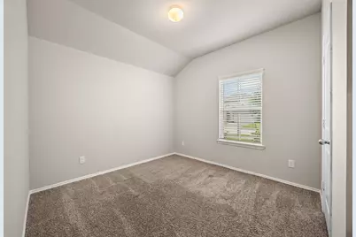 8002 Tamarind Lane, Baytown, TX 77521 - Photo 23