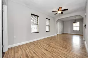 215 E Saint Charles Dr, Crosby, TX 77532 - Photo 17