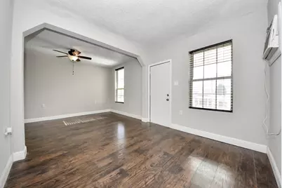 215 E Saint Charles Drive, Crosby, TX 77532 - Photo 21
