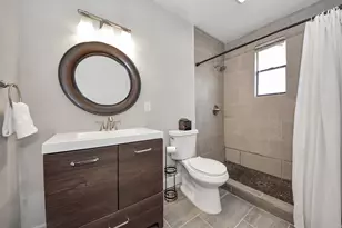 215 E Saint Charles Dr, Crosby, TX 77532 - Photo 23