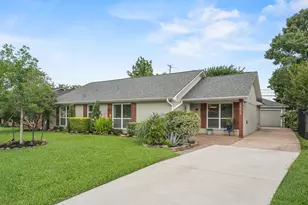 2206 Willowby Dr, Houston, TX 77008 - Photo 1