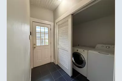 4316 Roseland Street, Houston, TX 77006 - Photo 9