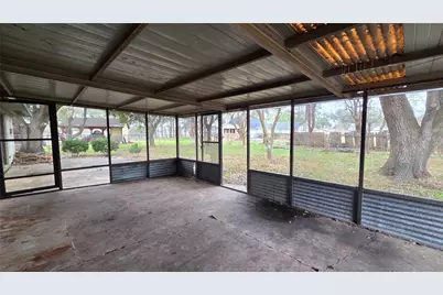 2105 Willow Street, Bay City, TX 77414 - Photo 23