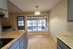 2105 Willow St, Bay City, TX 77414 - Photo 11