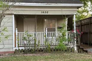1456 Godwin St, Houston, TX 77023 - Photo 9