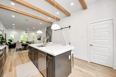 2211 Bevis Street, Houston, TX 77008 - Photo 19