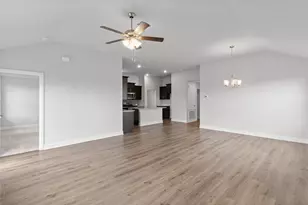 2031 Emerald Lk Trl, Dayton, TX 77525 - Photo 13