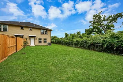 2430 Dolly Wright Street #B, Houston, TX 77088 - Photo 47