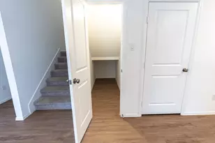 27006 Breakaway Ln, Katy, TX 77493 - Photo 17