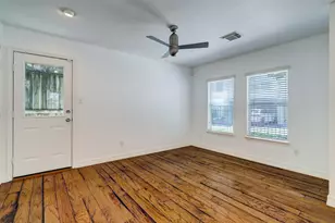 1702 Redwing Cove Dr, Houston, TX 77009 - Photo 3