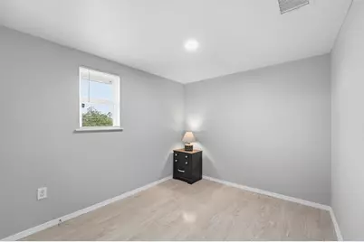 1114 Road 5601, Cleveland, TX 77327 - Photo 13