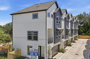 1398 Cedar Post Ln, Houston, TX 77055 - Photo 3