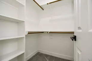 9734 Pelsey St, Houston, TX 77029 - Photo 13