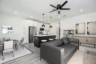 9734 Pelsey St, Houston, TX 77029 - Photo 3