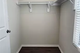 422 Magnolia St, Richwood, TX 77531 - Photo 9