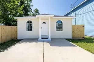 16859 W Juneau, Montgomery, TX 77316 - Photo 1