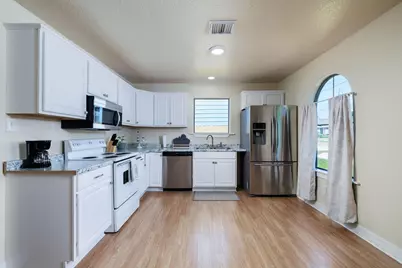 16859 W Juneau, Montgomery, TX 77316 - Photo 3