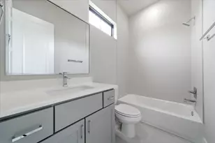 1715 Bologna Ln, Houston, TX 77055 - Photo 21