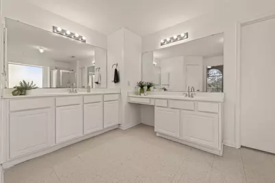 16315 April Ridge Drive, Houston, TX 77083 - Photo 37