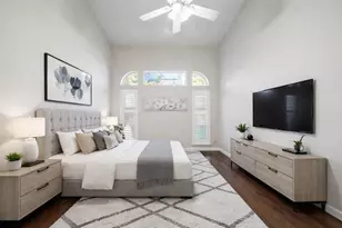 2351 Summit Way Ct, Kingwood, TX 77339 - Photo 11