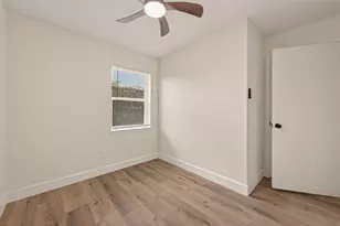 148 W Whitney St, Houston, TX 77018 - Photo 15