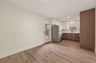 148 W Whitney St, Houston, TX 77018 - Photo 9