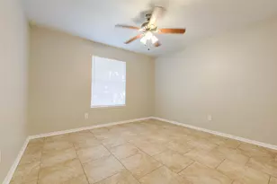 8914 Stonehearth Ln, Houston, TX 77040 - Photo 13
