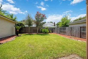 123 Pallins Way, League City, TX 77573 - Photo 9