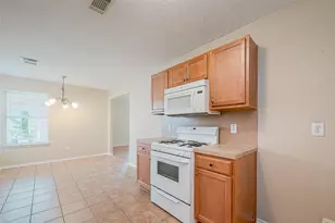 17026 Cypresswood Glen Tr, Hockley, TX 77447 - Photo 5