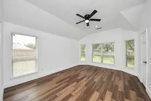 10302 Ten Point Ln, Missouri City, TX 77459 - Photo 23