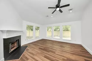 10302 Ten Point Ln, Missouri City, TX 77459 - Photo 13