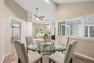 11410 Overbrook Ln, Houston, TX 77077 - Photo 7