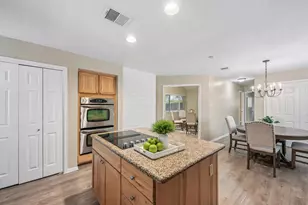 11410 Overbrook Ln, Houston, TX 77077 - Photo 11