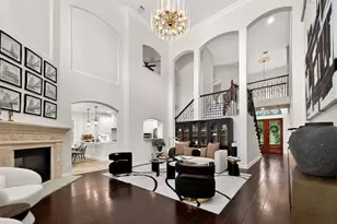 15 Veilwood Cir, The Woodlands, TX 77382 - Photo 9