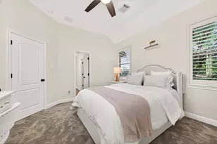 15 Veilwood Cir, The Woodlands, TX 77382 - Photo 33