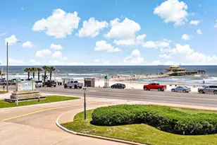 6102 Seawall Blvd, Galveston, TX 77551 - Photo 7