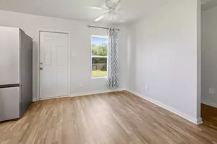 13026 N Green Wing Cir, Willis, TX 77318 - Photo 5