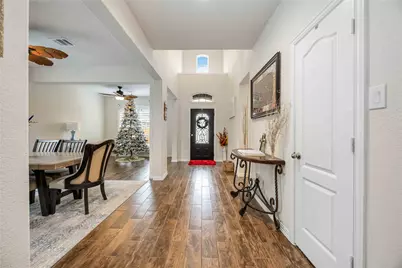 608 W Linnwood Drive, New Caney, TX 77357 - Photo 5