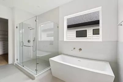 111 E 32nd Street #C, Houston, TX 77018 - Photo 19