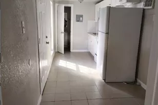 7509 Touchstone St, Houston, TX 77028 - Photo 5