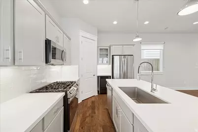 4462 W Tidwell Road, Houston, TX 77091 - Photo 3