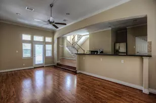 940 W 26th St, Houston, TX 77008 - Photo 3
