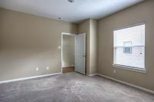 940 W 26th St, Houston, TX 77008 - Photo 15