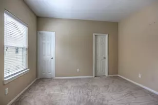 940 W 26th St, Houston, TX 77008 - Photo 13