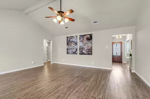 7911 Heathrow Ln, Spring, TX 77379 - Photo 7